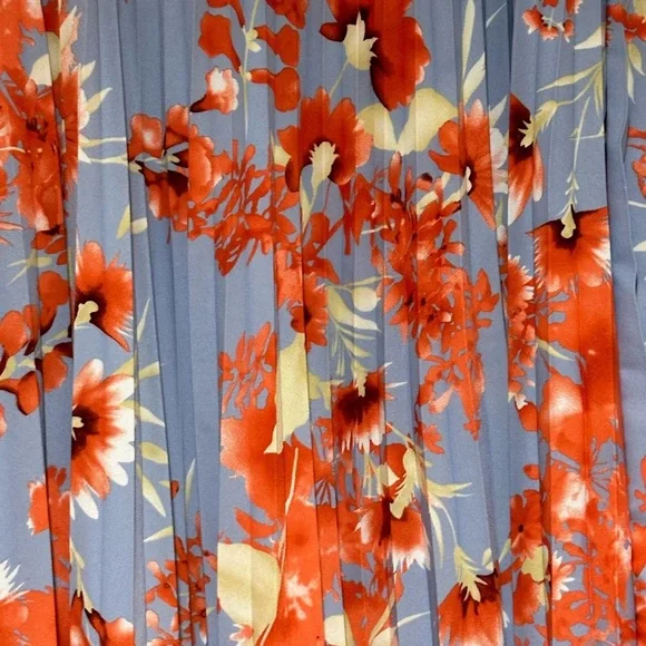 Halogen Cherry Blossom Floral Pleated Skirt M - Picture 4 of 7